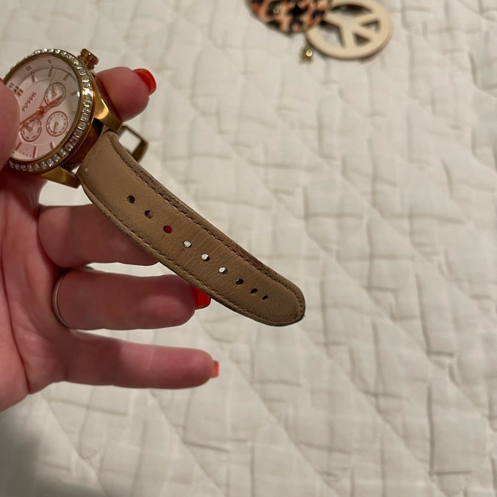 Fossil Watch - Picture 10 of 10